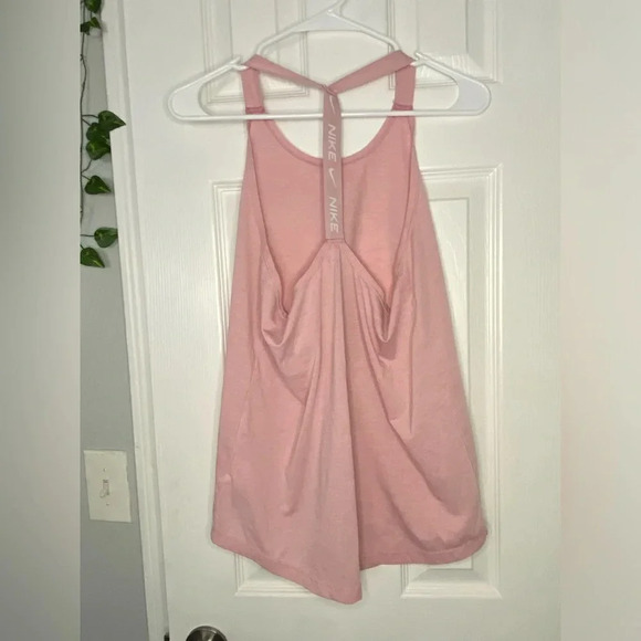 Nike workout top - Picture 3 of 4